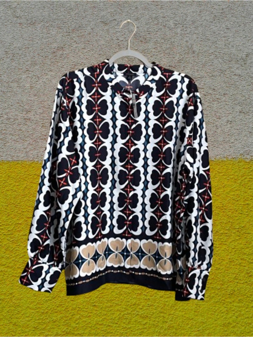 NWT Ann Taylor geo border shirt sz XL Night Sky optic print mod